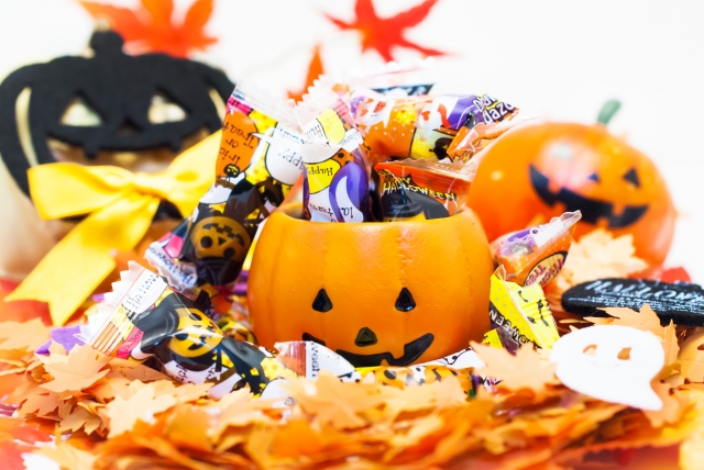 ハロウィンのお菓子の歴史と種類って 何が起源なの 京都製菓blog